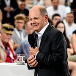 Olaf Scholz needs to deal with the Putin appeasers in his party